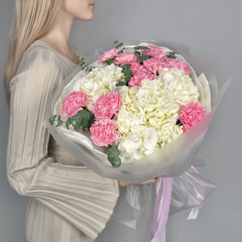 Любовь витает в воздухе